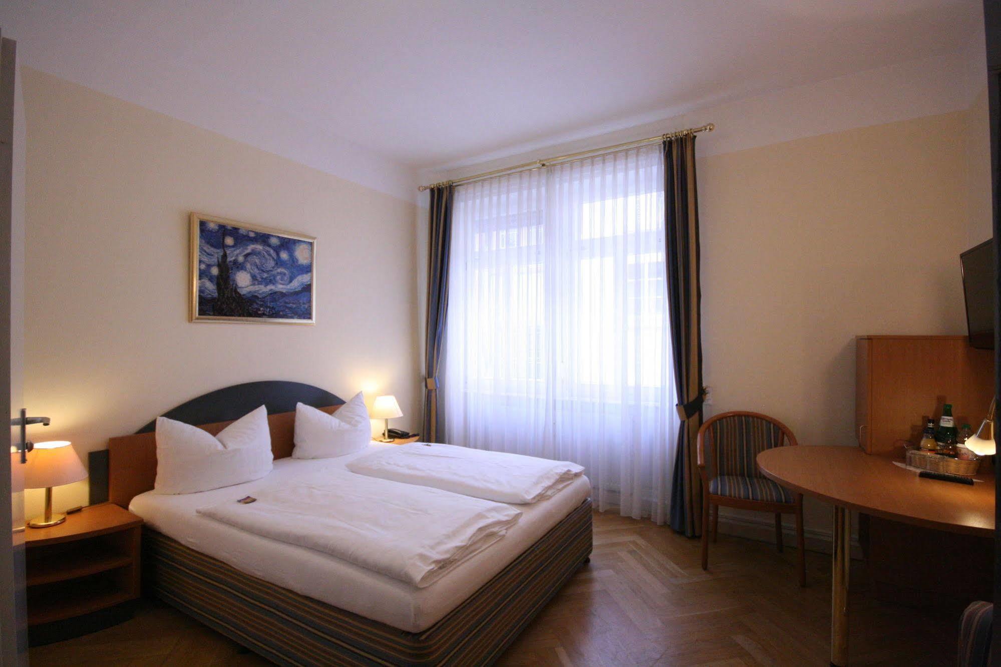 Altstadt Hotel Χαϊδελβέργη Εξωτερικό φωτογραφία
